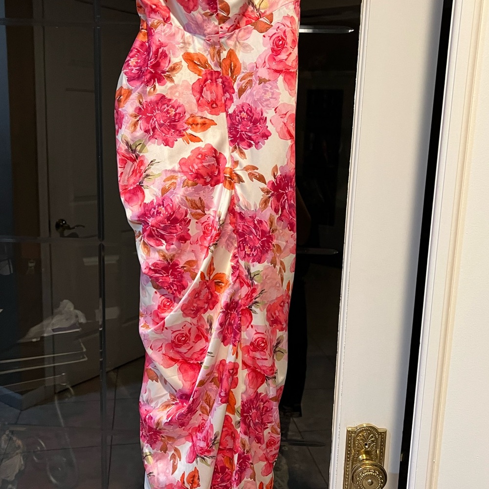Alamour The Label Zinna Dress - Picture 4 of 4